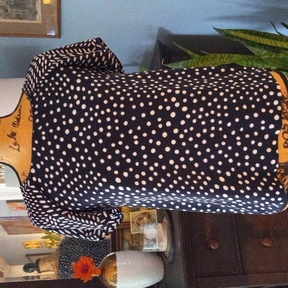Loft Navy & White Abstract Polka Dot Blouse - Picture 2 of 8